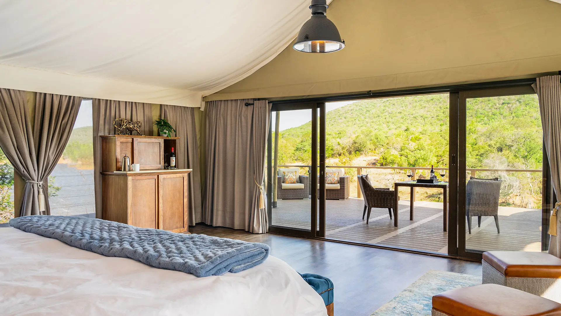 eland-interior-4