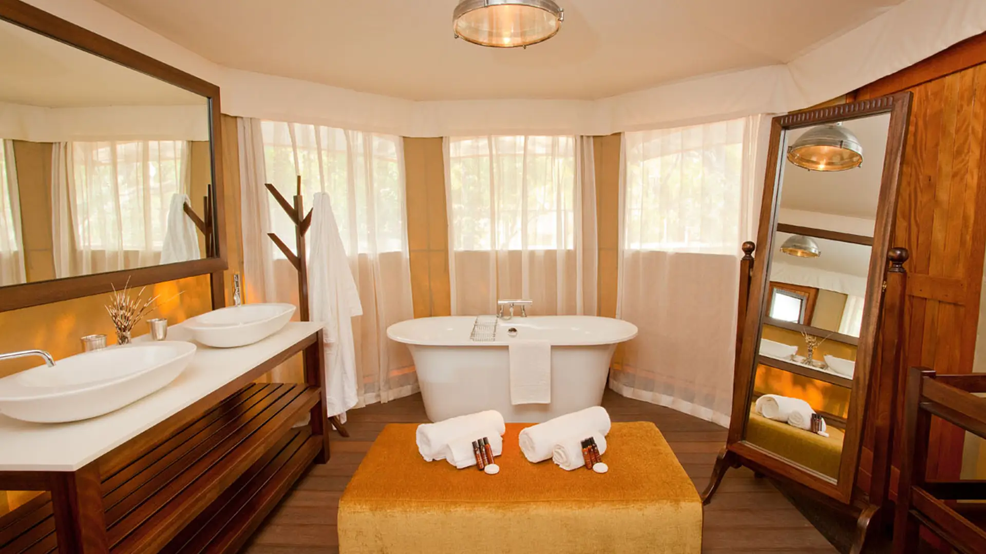 hippo-interior-2