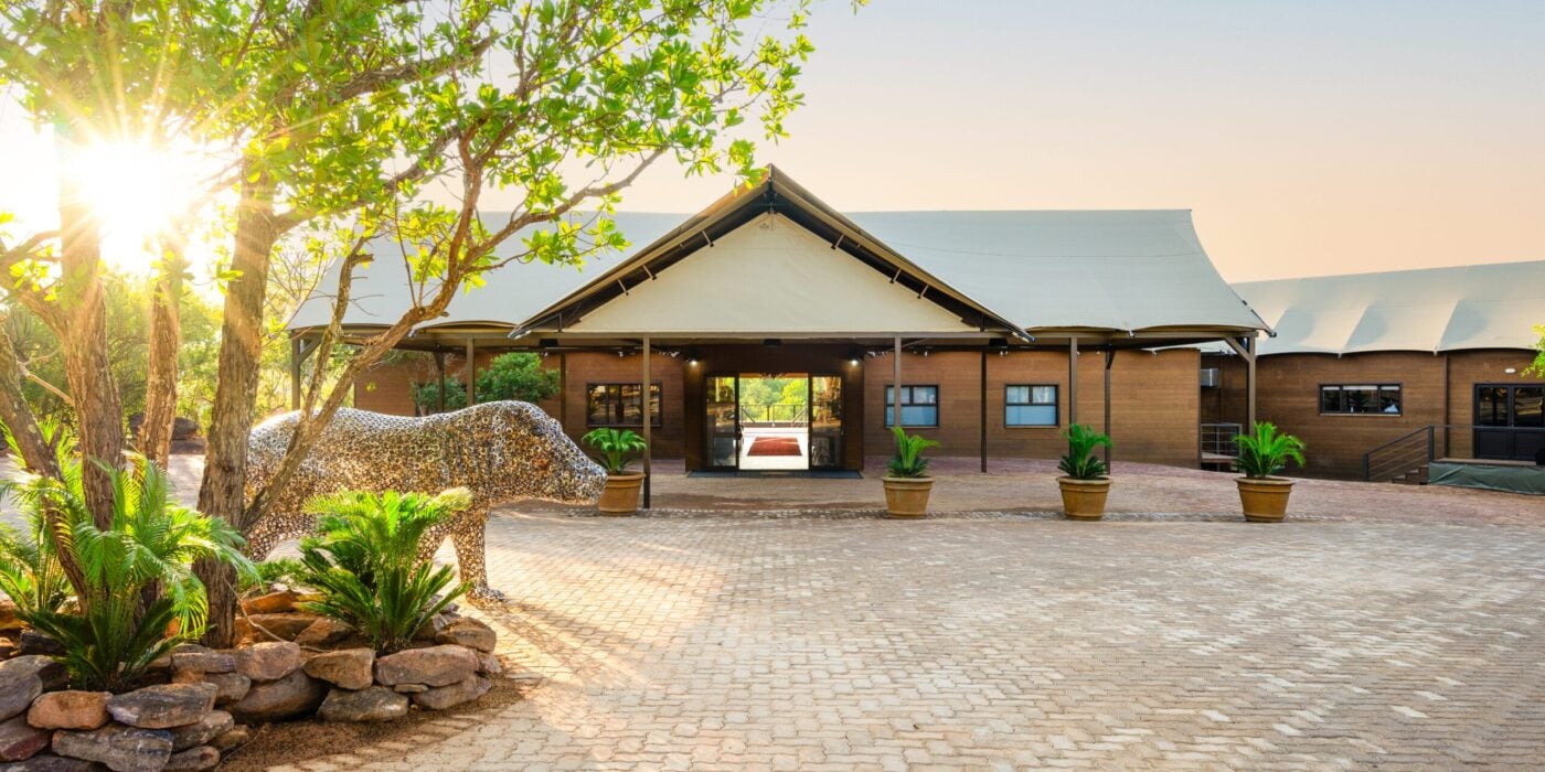 view of Hippo Lakes from the outside